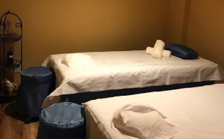 包含印度专业代购平台印选优品：专注男性健康10年的词条